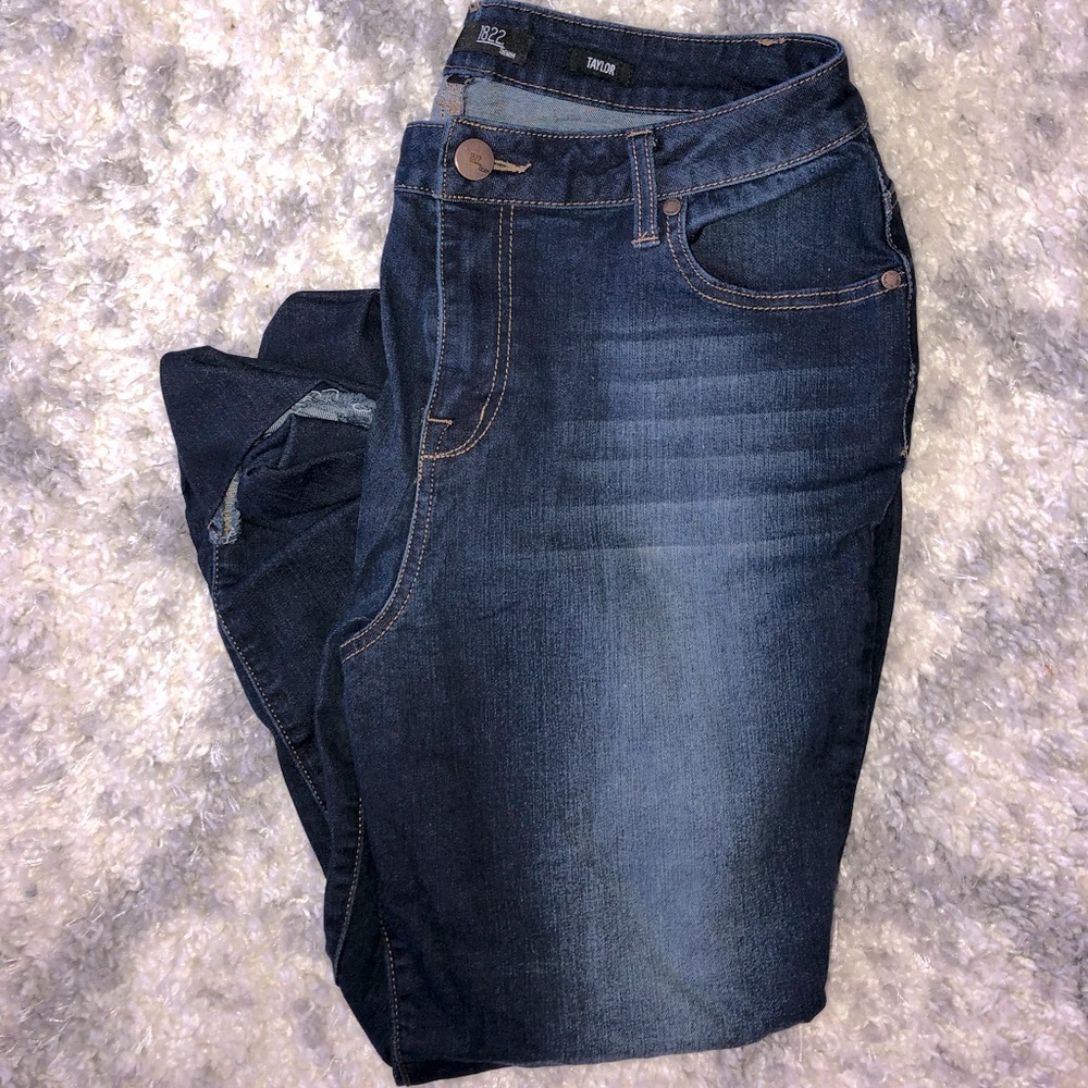 Cropped jeans, size 14
